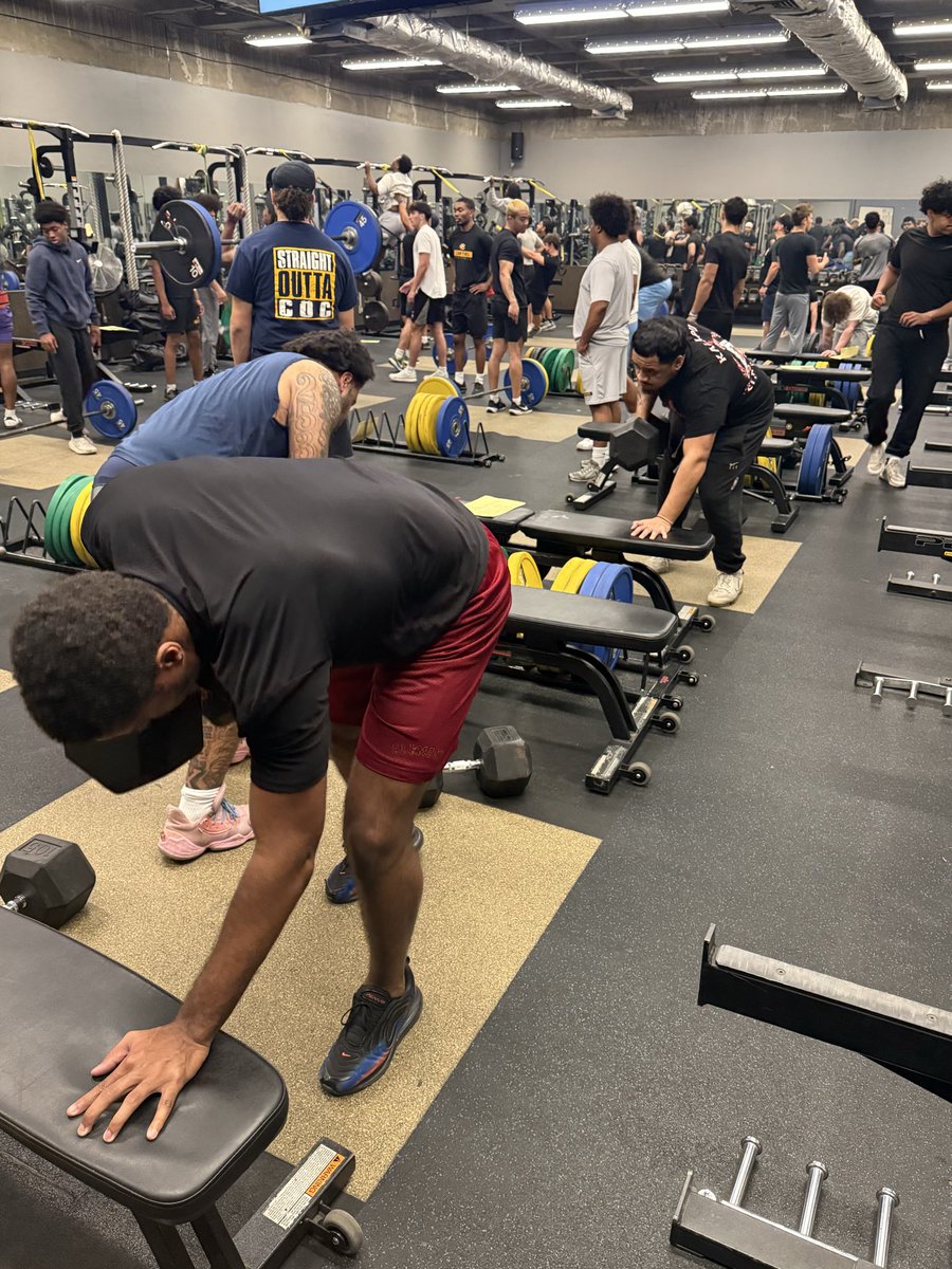 Cougars Football tweet media