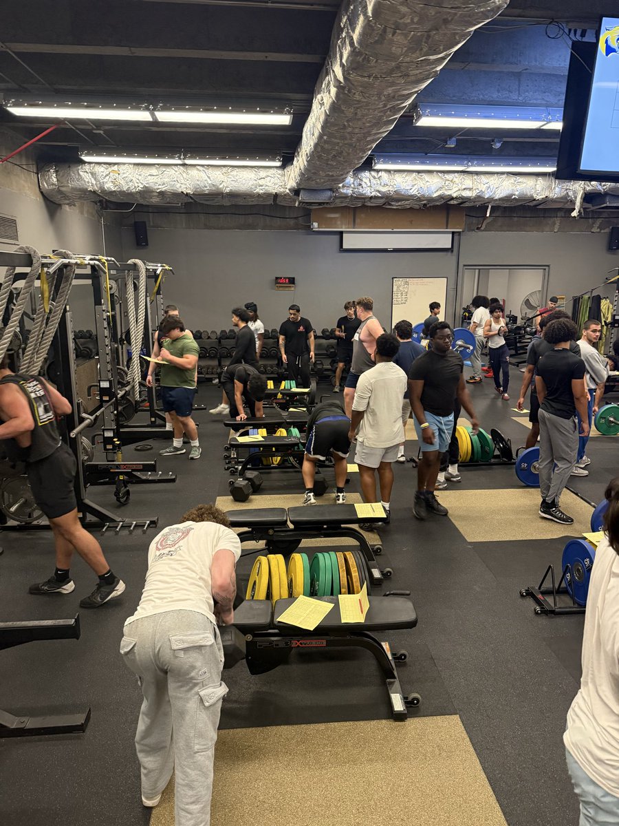 Cougars Football tweet media