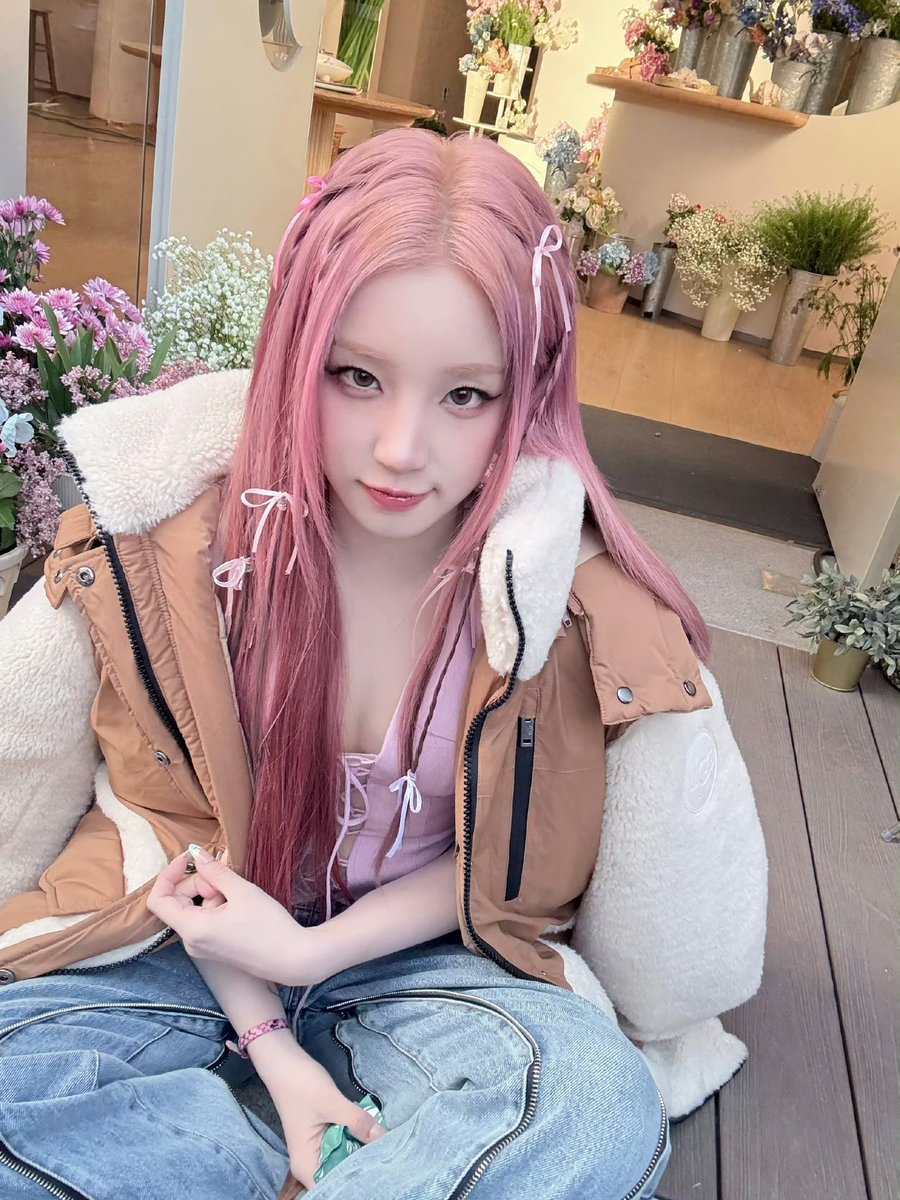 260306 #우기 웨이보 업데이트          

💖🎀🐶 ​​​

#YUQI #宋雨琦 #아이들 #idle