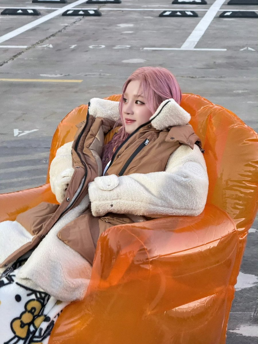 비비고만두🥟 tweet media