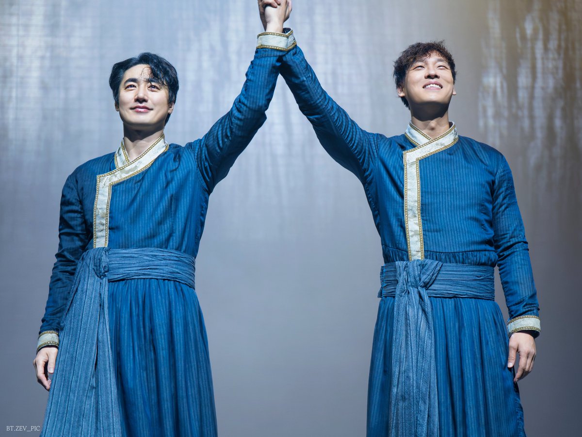 BT.ZEV_PIC tweet media