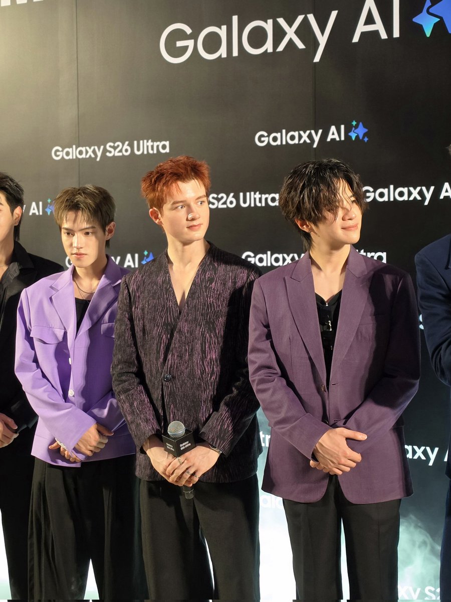 Samsung Thailand tweet media