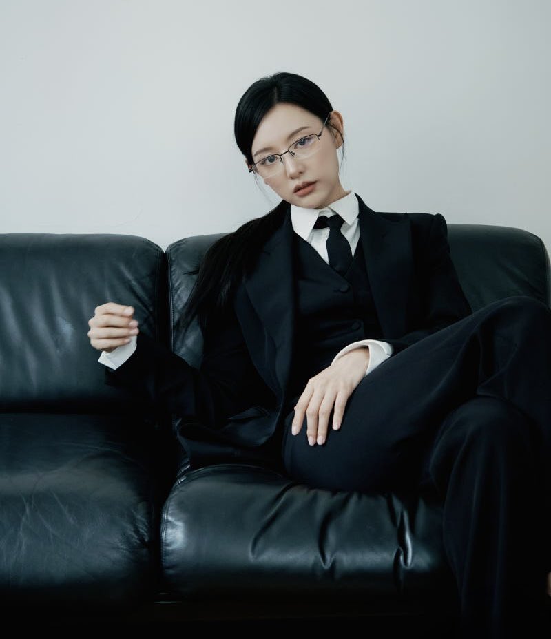 𝓐͟𝒎͟𝒂͟𝒏͟𝒅͟𝒂 (@monincursive) on Twitter photo 