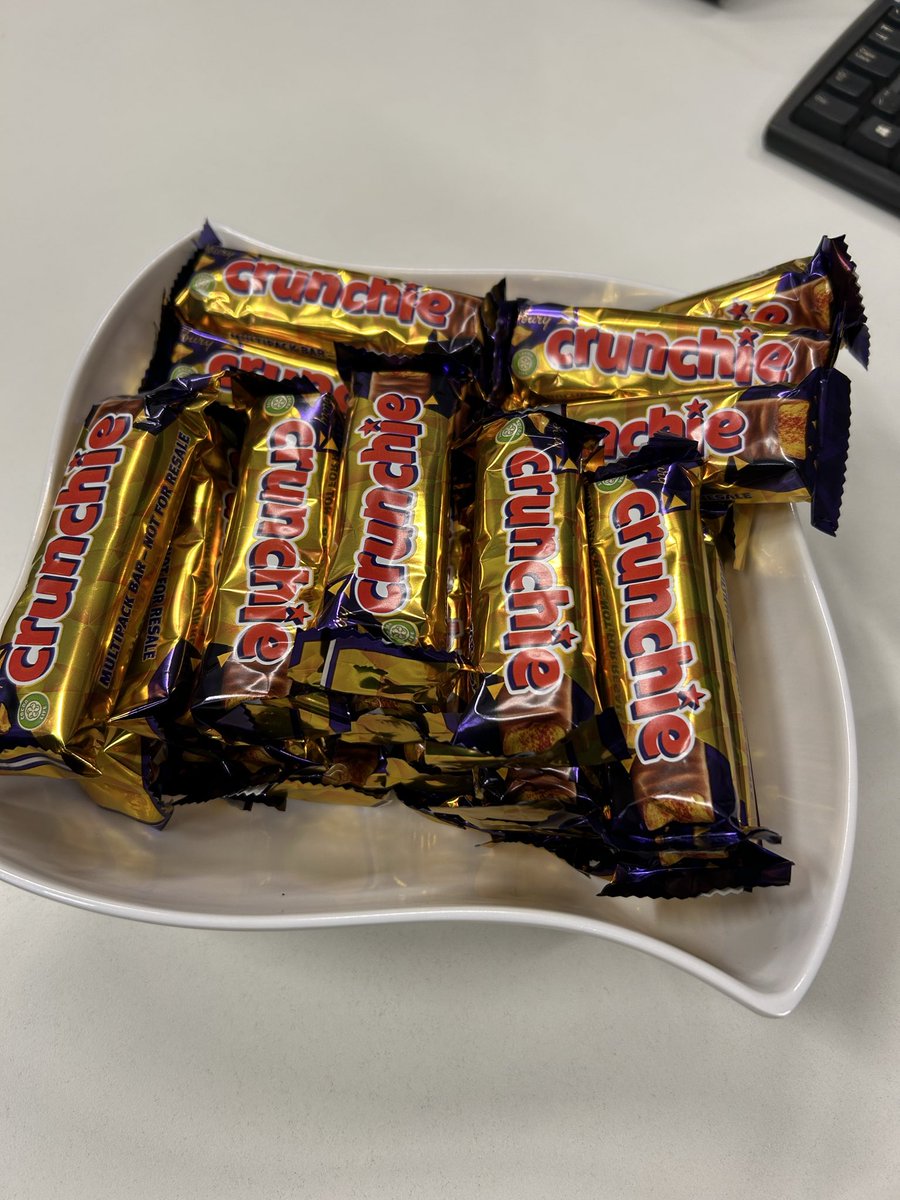 Jane_Arthur_'s tweet photo. Good to catch-up today with my colleagues #phasedreturn loadingβ¦..π#thankcrunchieitsfriday https://t.co/hVR8TOmiy3