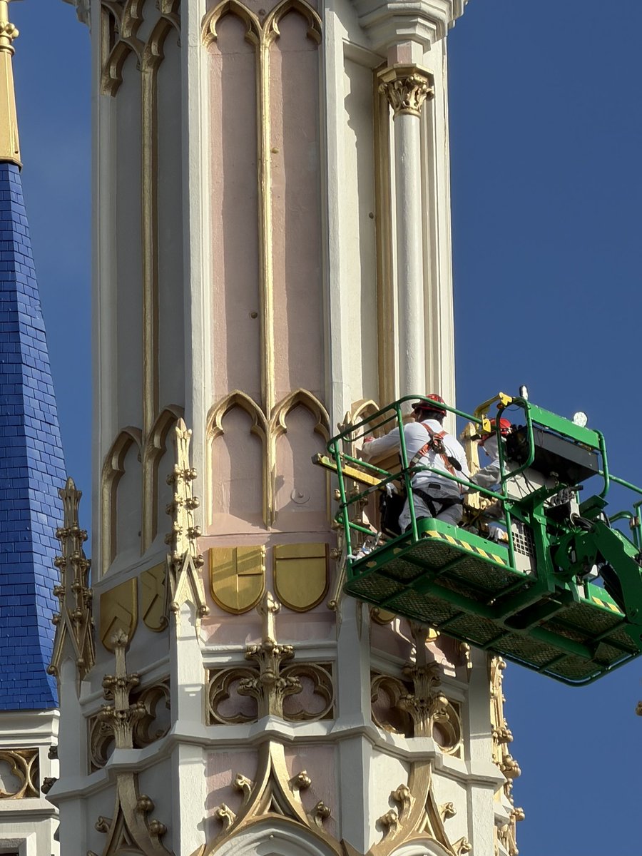 RockNstardust🎸✨ tweet media