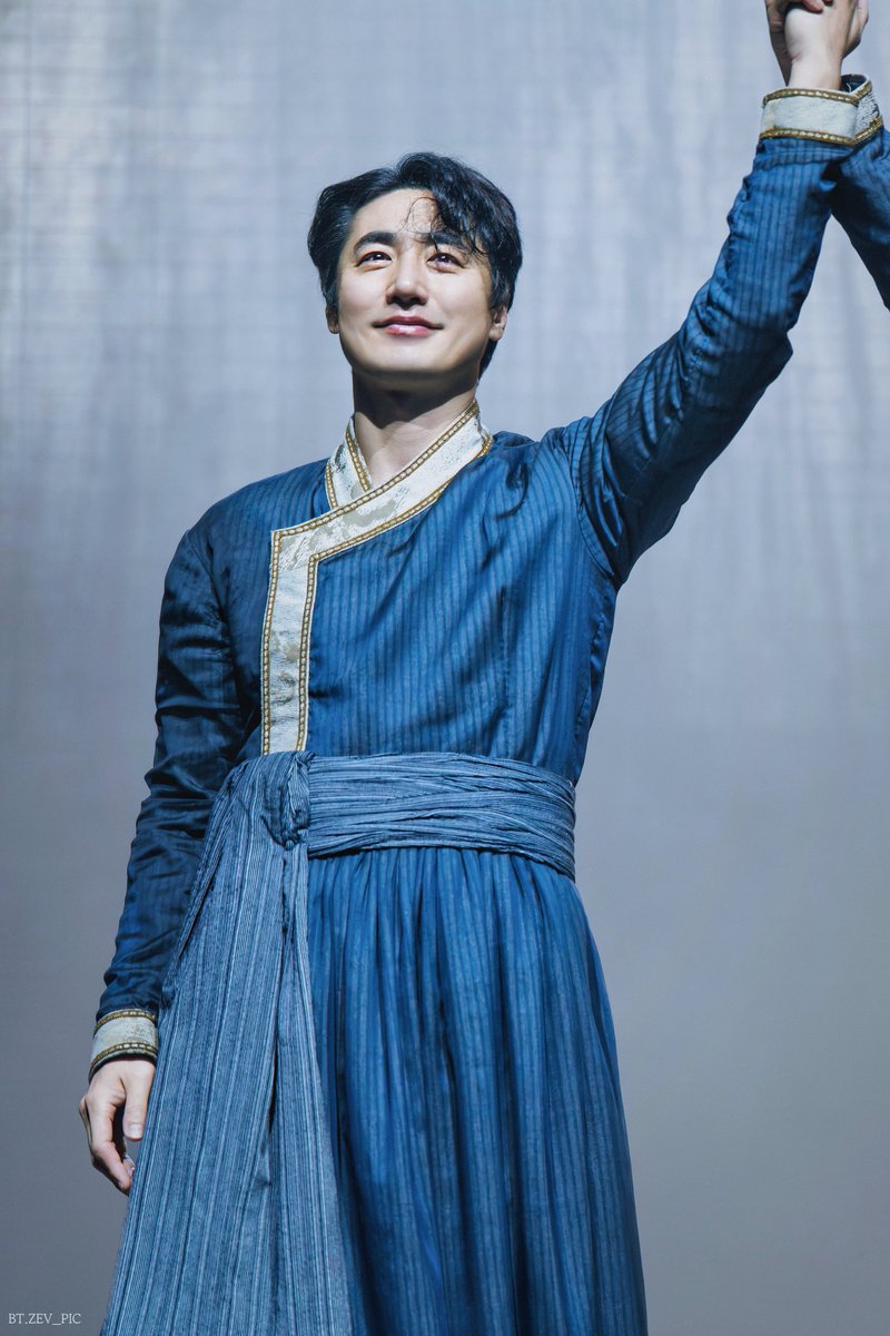 BT.ZEV_PIC tweet media