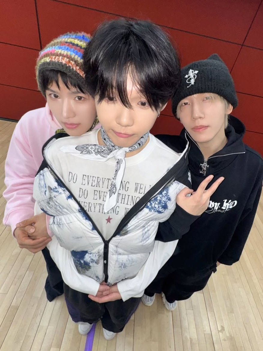 언더속눈썹개이쁨머냐