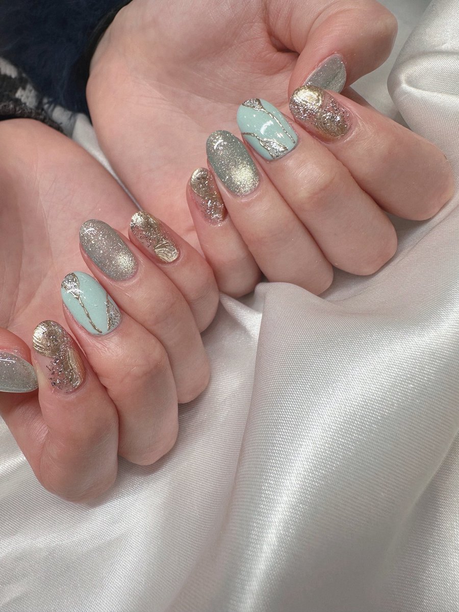 Lir.E -official tweet media