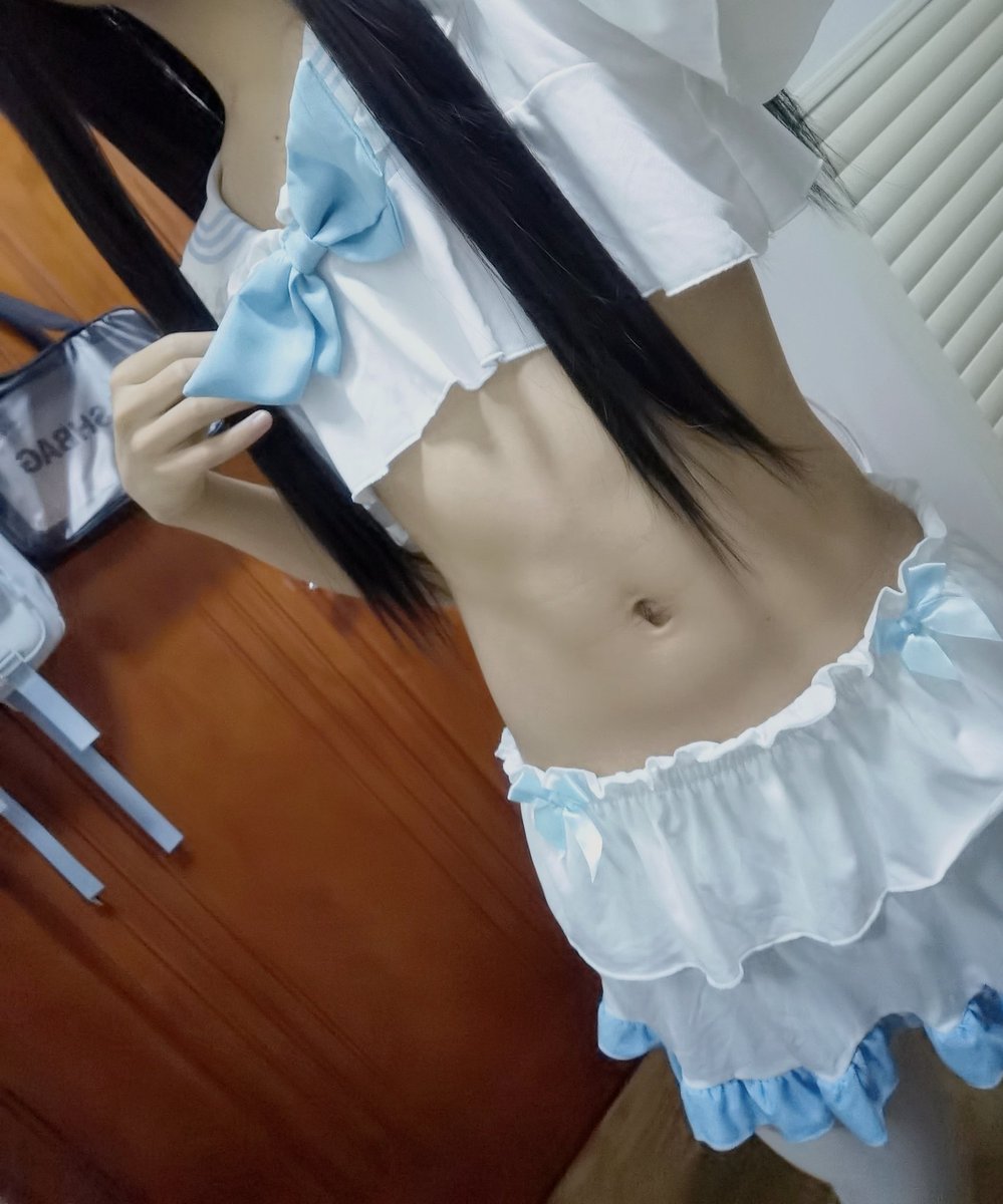 猫闻百合 tweet media