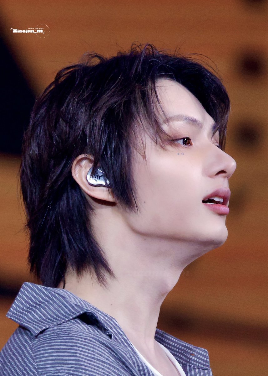 𝐦𝐢 tweet media