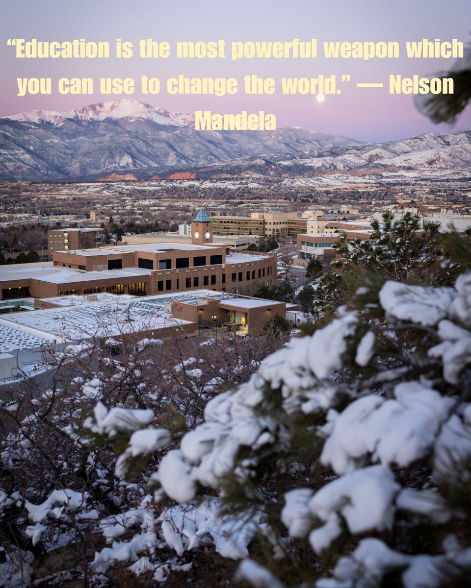 uccsfinaid's tweet image. Happy Friday Mountain Lions!!

#postive #UCCS #friyay