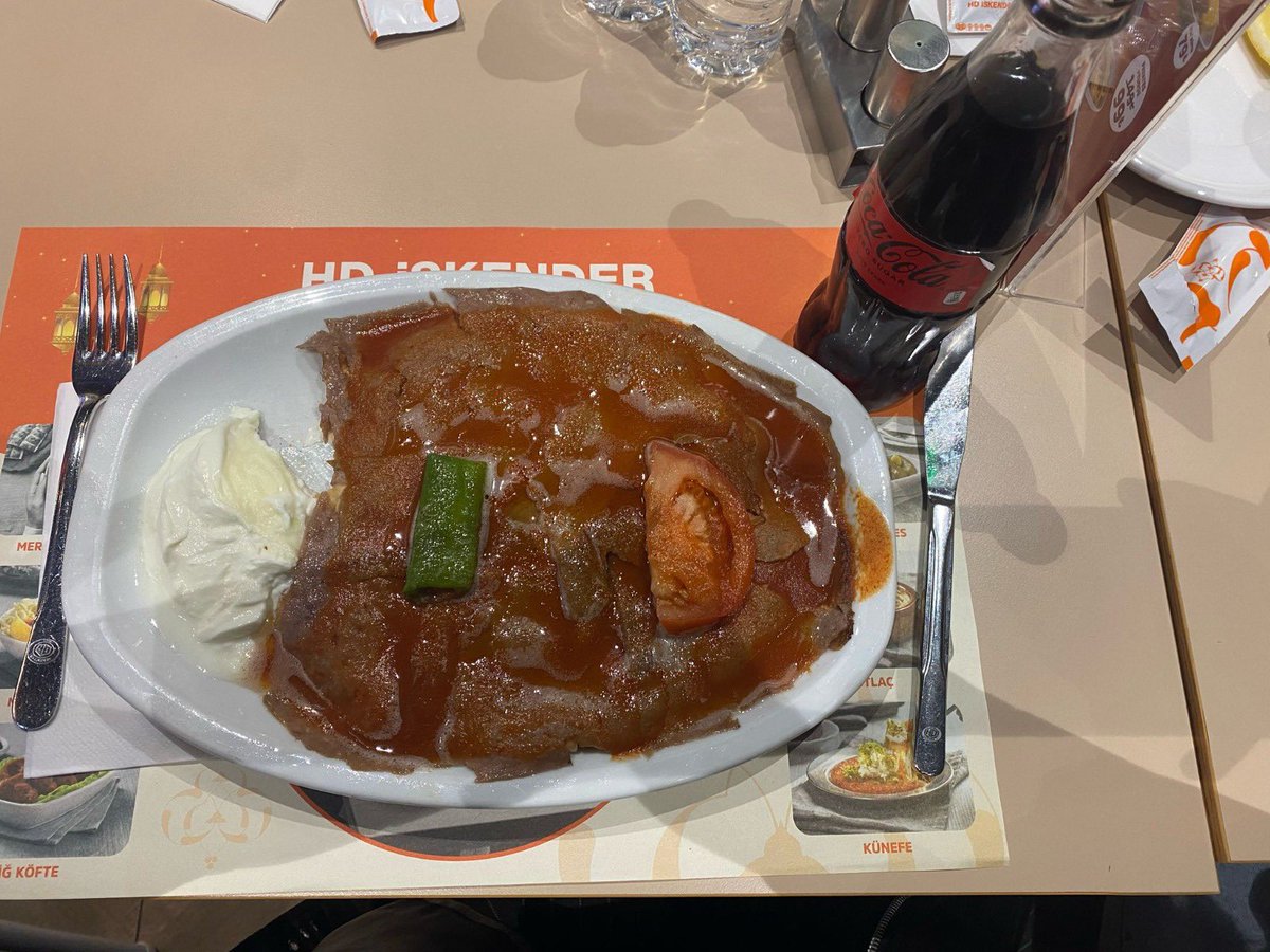 Merve Boluğur tweet media