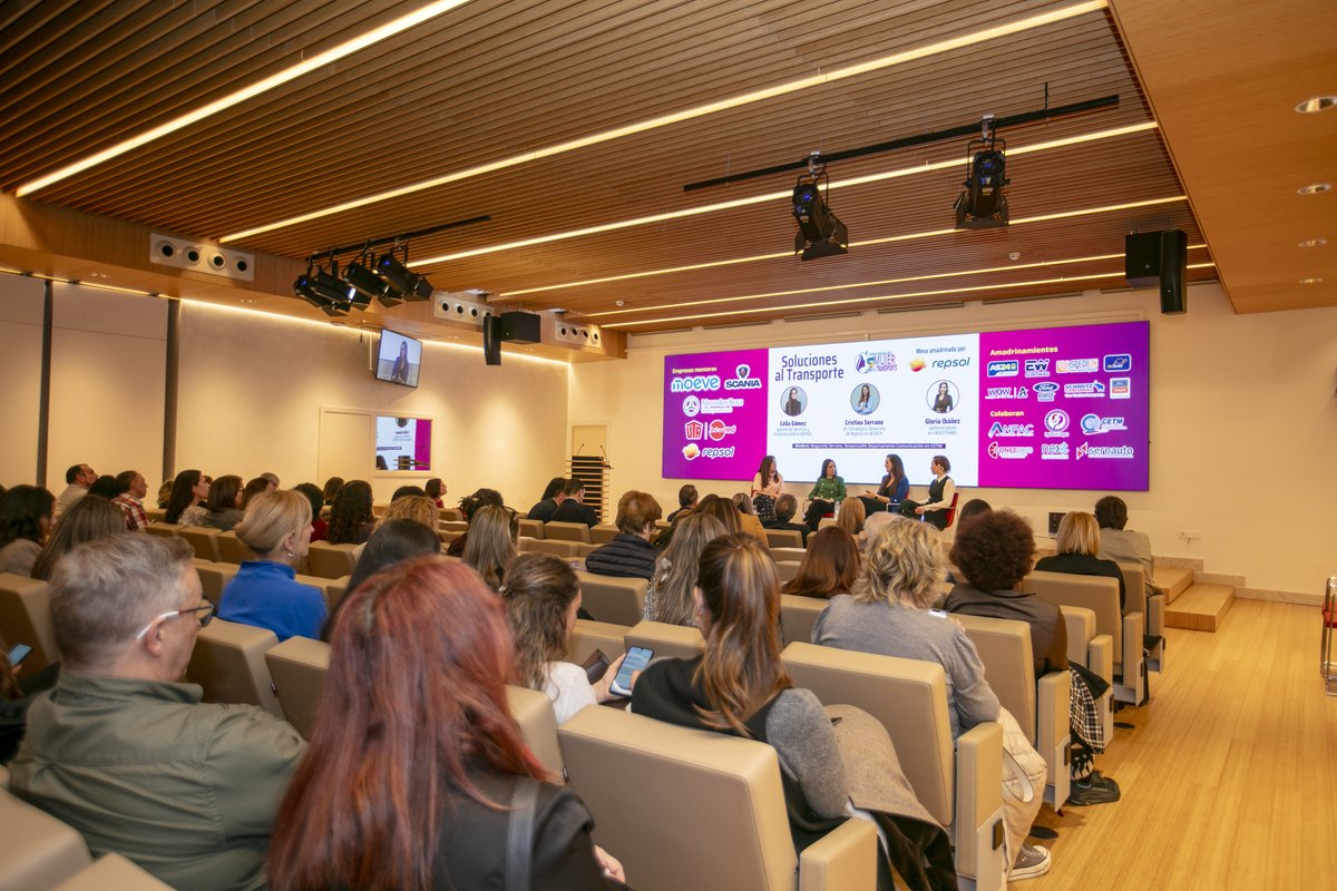 Next Educación tweet media