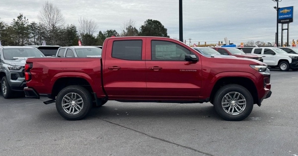 EscudeChevrolet's tweet image. Come experience our best selection and best in customer service here at Escude Chevrolet of Easley! Check out our New Chevrolet Specials here: bit.ly/4aEFyOc

#escudechevrolet #escudechevroleteasley #easleysc #escudechevroletofeasley
#chevydealer #chevroletdealer