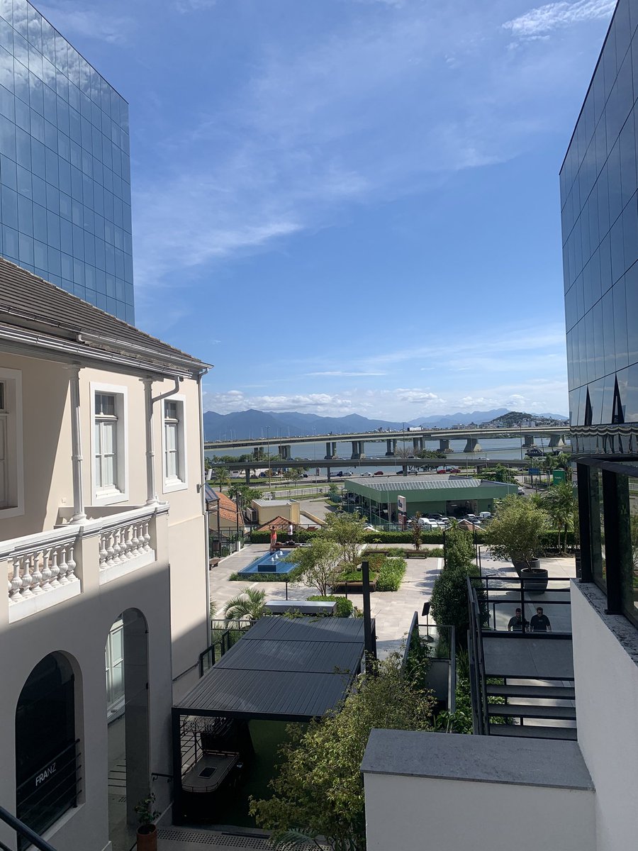 EST Sinatra 🦅 tweet media