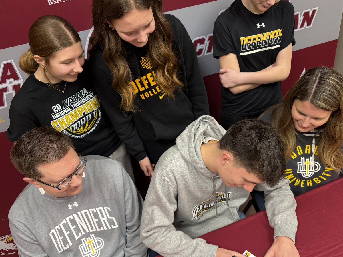 Pella Christian AD tweet media