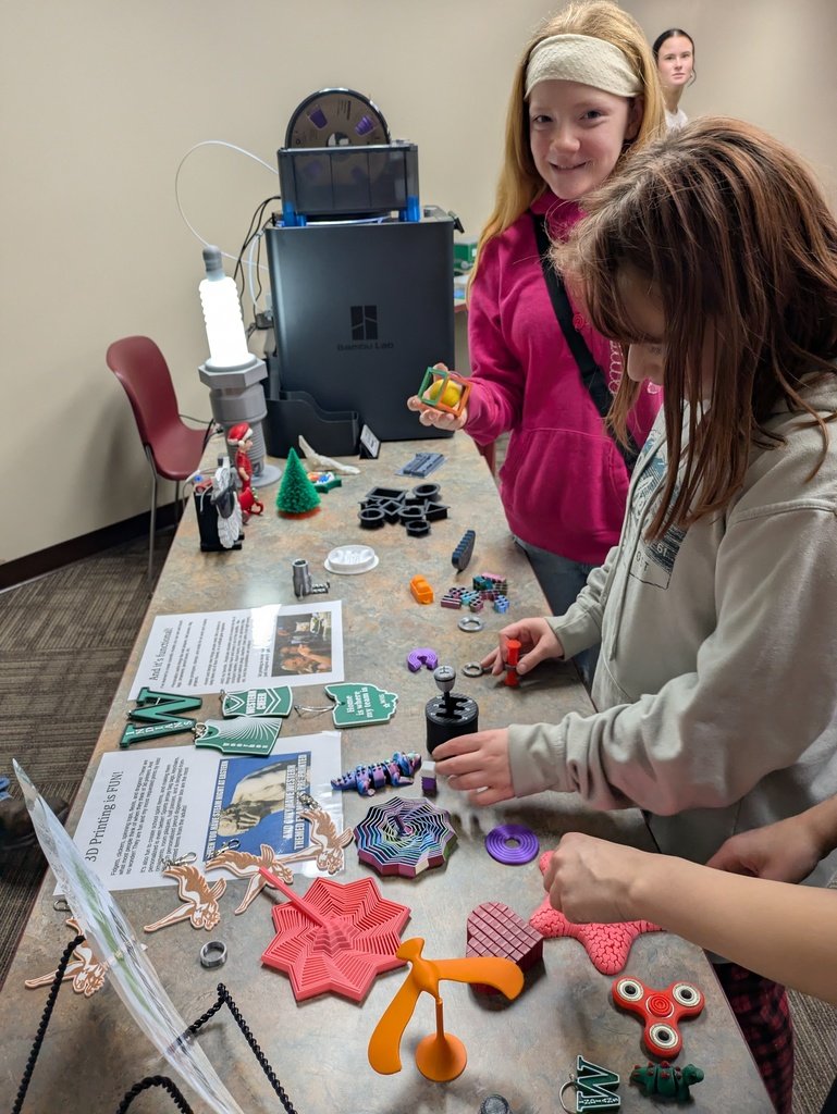 Eastern (Pike) Local Schools tweet media