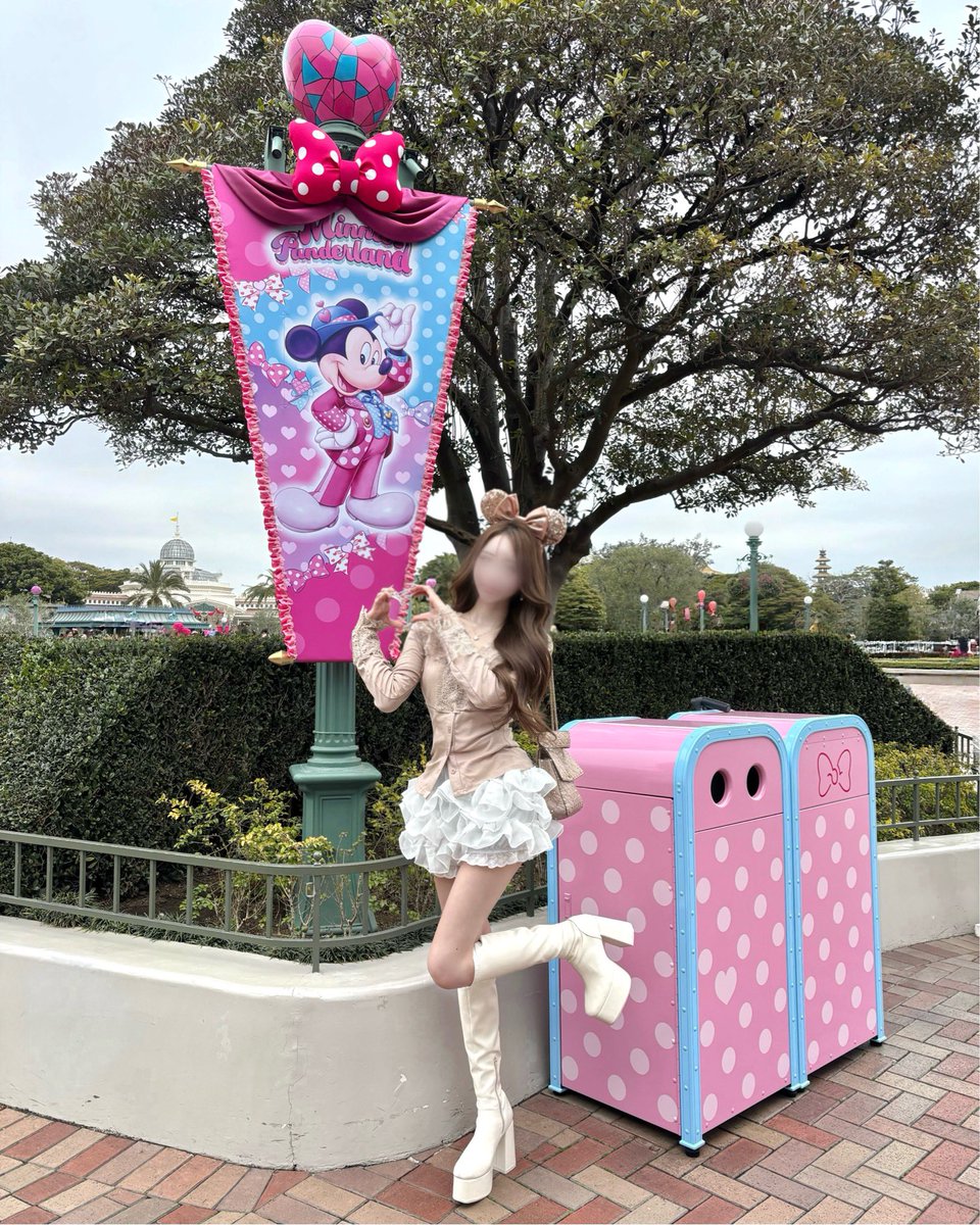 🫐🩵 tweet media