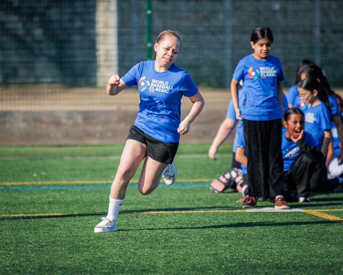 BaseballSoftball𝙐𝙆 tweet media