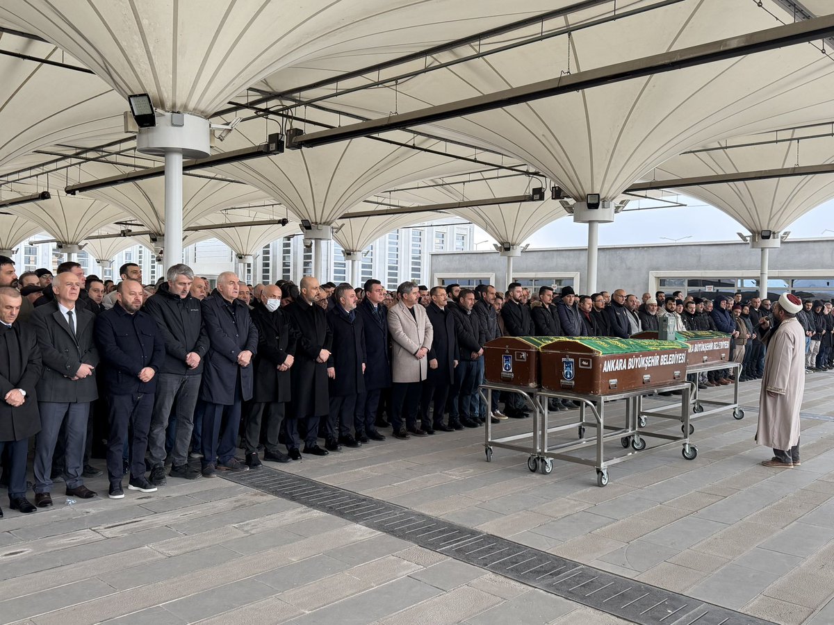 Mustafa ÖZCAN tweet media