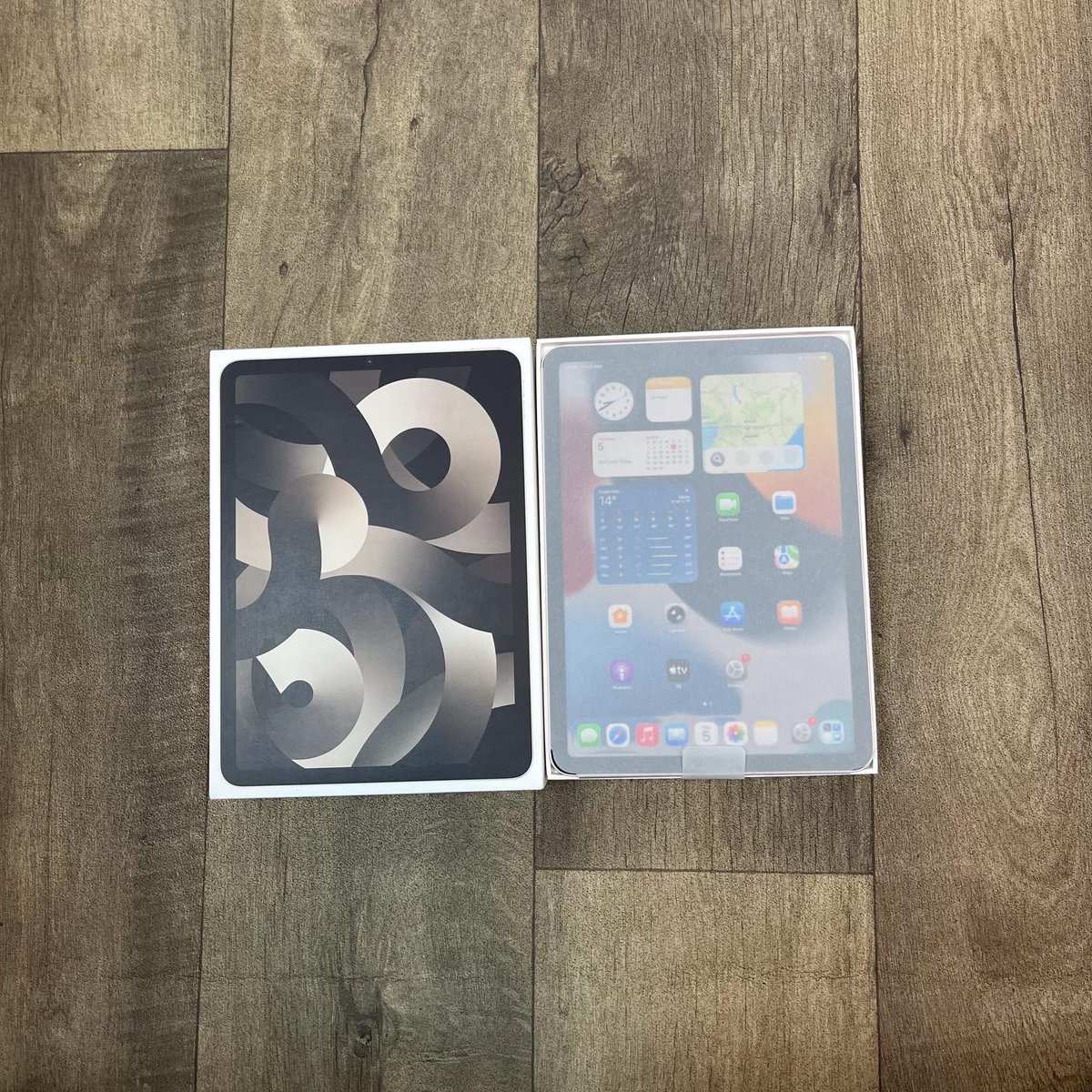 LaptopsArena's tweet photo. IPad Air M1 Chip 10.9″ (5th Gen) wifi + 5G 64GB SSD-Pink and Starlight
Kes 84,999.
• USB 3.1 Gen 2 Type-C Connector (10 Gb/s)
Call 0721763763
#ipad #ios #ipad5thgen #apple #laptopsarena https://t.co/FQgVKm1X8F