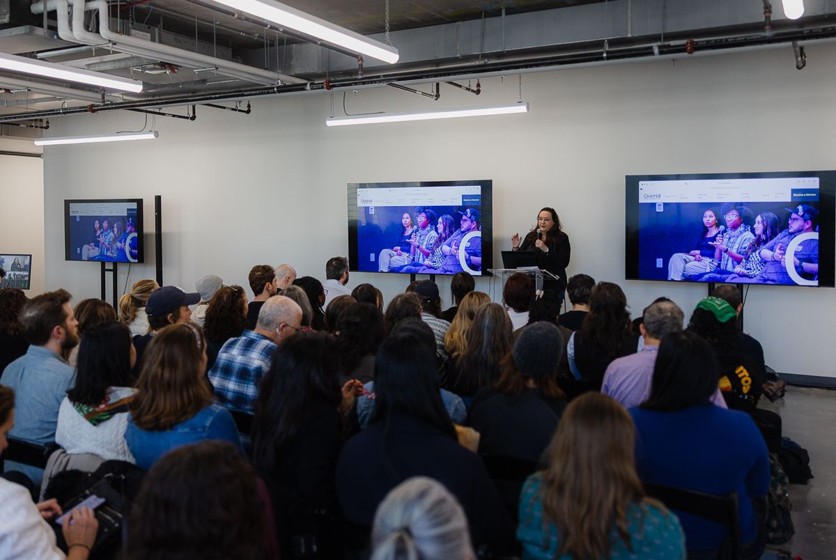 NewYork_CM's tweet image. Lovely venue at Civic Hall for our February event. Thank you for hosting us! buff.ly/Qw3Vx2Y #CMNYC #CMcamino