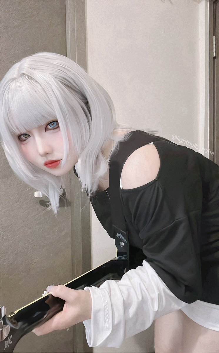 lightbulbhaha's tweet photo. 貓貓發現鏡頭了😺
#anime #hkcoser #cosplay #コスチューム #bangdream   #kanamerana #野貓 #要楽奈 #mygo https://t.co/8yIq9K42Z1