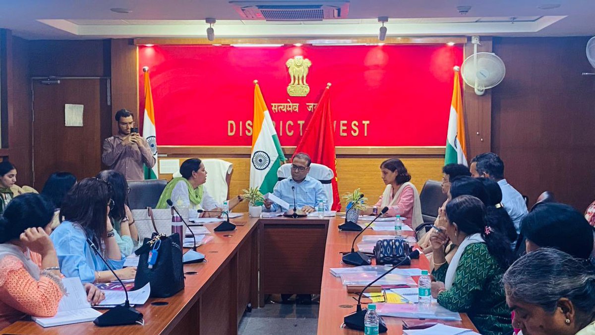 DM/DEO West Delhi tweet media