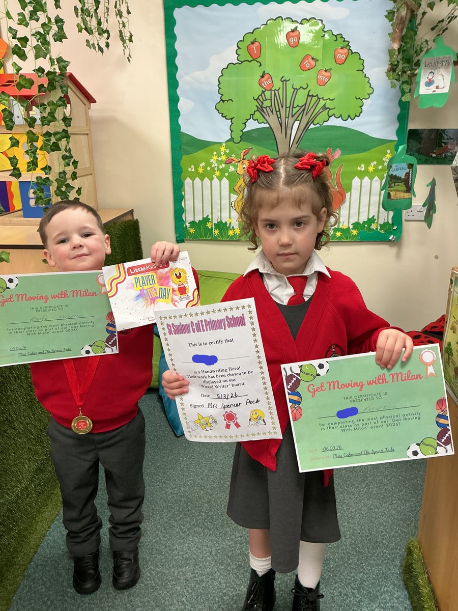 StSavReception tweet media