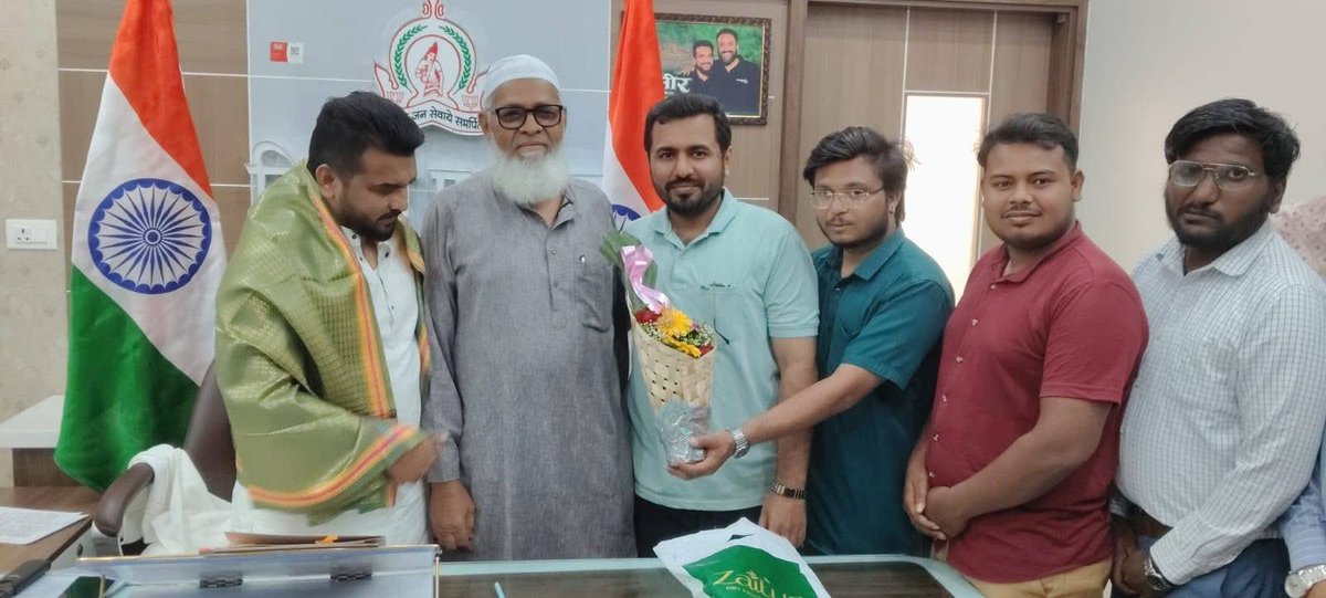 sameer_sajid_'s tweet photo. AIMIM Opposition Leader Sameer Sajid builder At municipal corporation Aurangabad https://t.co/1vf5kSGUfU