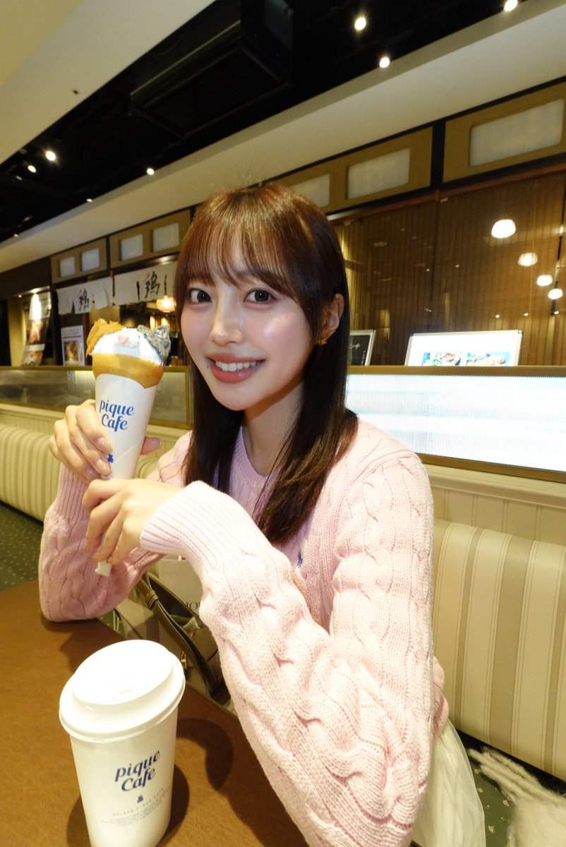 geeupsprout's tweet photo. こんばんは！稲葉美羽です！⭐️

明日3/6(土)20:00〜 #geeupsprout に出演させていただきます！💕

成城ミスコンの先輩の亜莉咲ちゃんとの初共演です！
私たちのミスコン裏話を是非リアルタイムでお聴きください🎧🤍

YoutubeLiveでもご覧いただけます⬇️
https://t.co/DxyAG4EThz https://t.co/x6DEViMG9Q