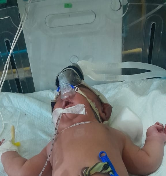 लोगों कि दुआओं में बहुत ताकत होती है 
मेरी गुड़िया के लिए दुआ करें 🙏😟
महादेव शिव रक्षा करें 🙏