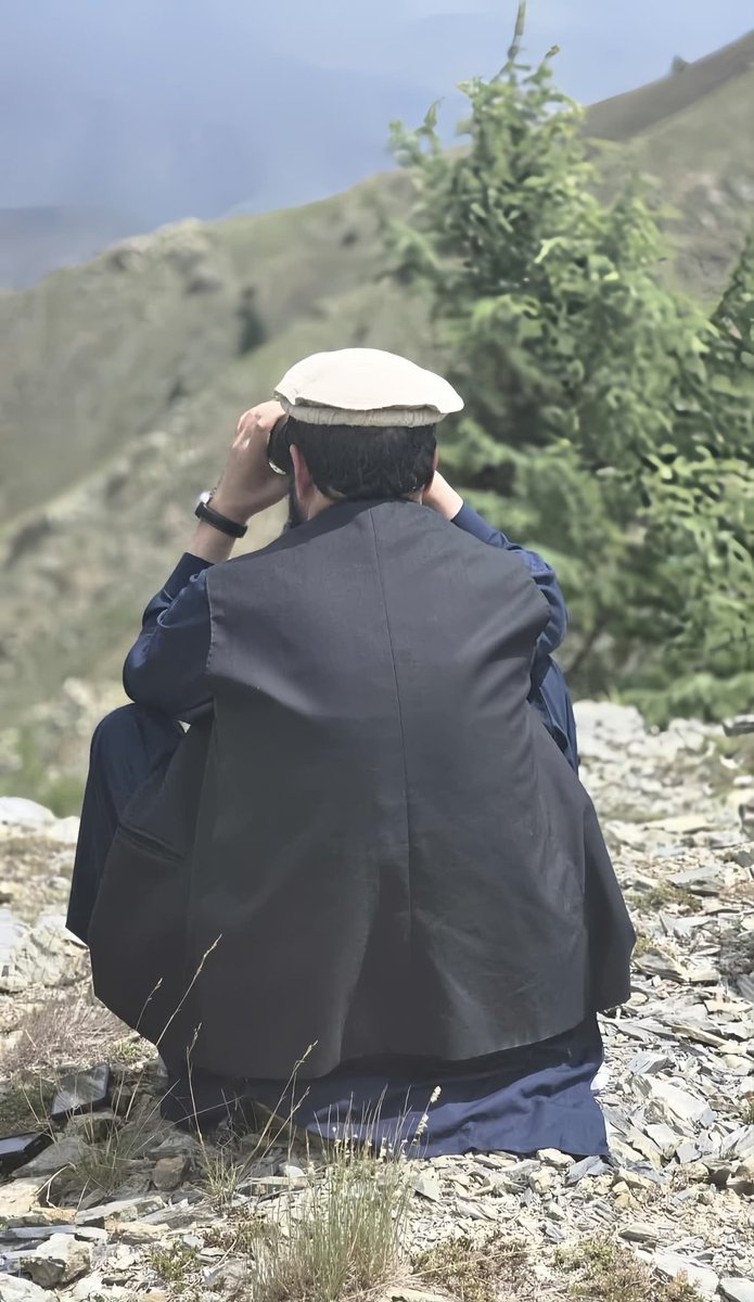 د لوی درستیز مرستيال حاجي مالي خان حقاني، اوس د انتقامي بریدونو په لومړۍ کرښه کې دی، او مجاهدينو ته قومنده ورکوي.