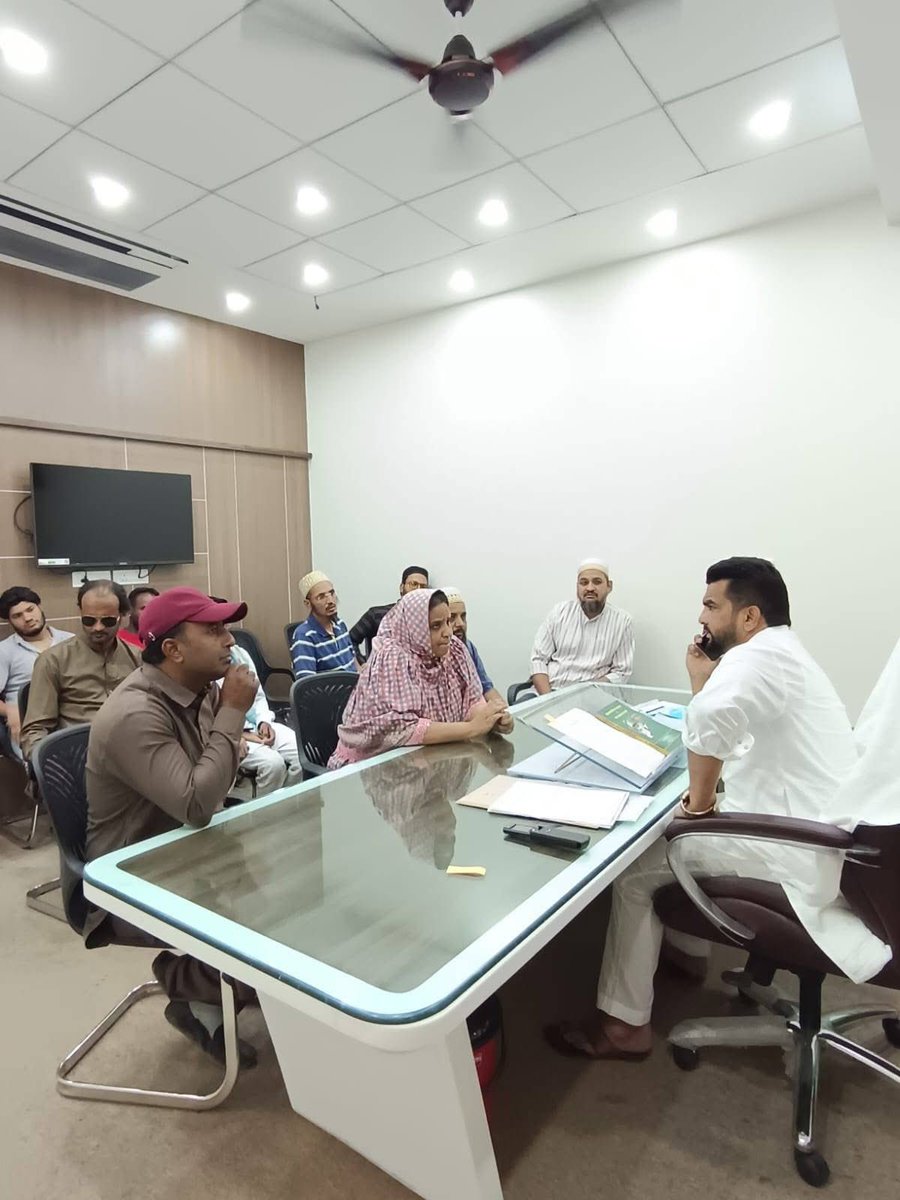 sameer_sajid_'s tweet photo. AIMIM Opposition Leader Sameer Sajid builder At municipal corporation Aurangabad https://t.co/D4uMIMBIAd