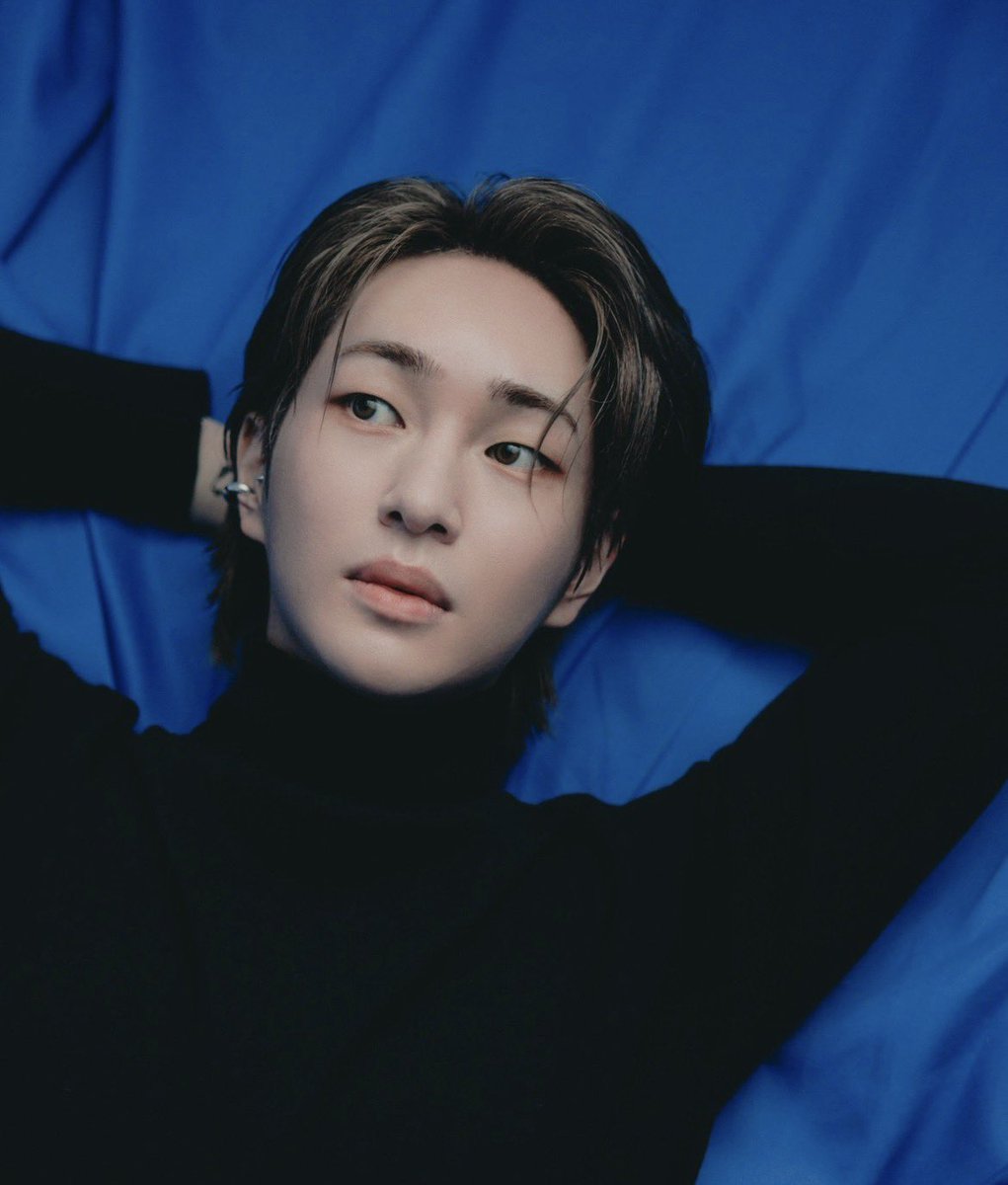BunnyHopPD's tweet photo. Billboard’s #1 album for 2023.✨
Before the day ends, happy 3rd anniversary again, Circle!!! ⭕️🩵
#온유 #ONEW #オンユ #이진기
#ONEW_CIRCLE https://t.co/9ebvusNGhz