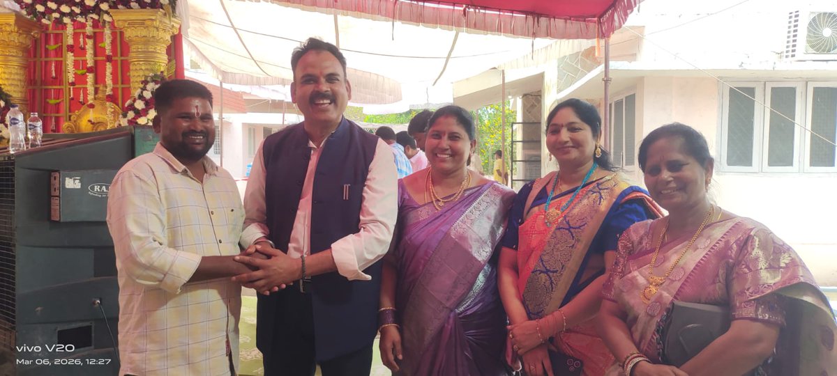 GURUDEVJEE's tweet photo. *GURUDEVJEE NELLI, National President of National Forum for Social Justice, New Delhi NGO, participated in a marriage function at Simhachalam Temple, Visakhapatnam, Andhra Pradesh, along with his team of women leaders** https://t.co/yxwGdWxzPR