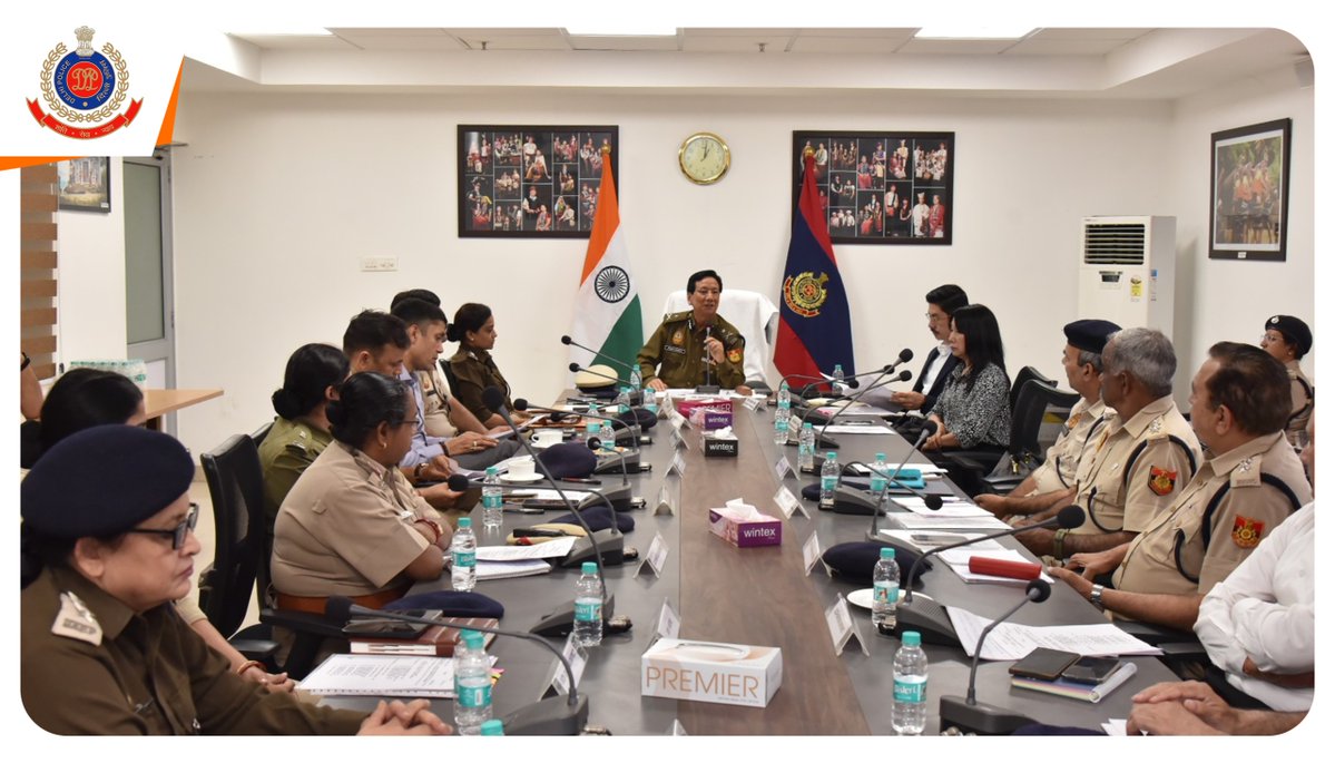 Delhi Police tweet media