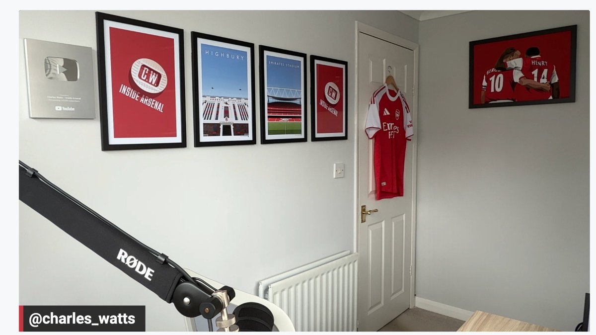 charles_watts's tweet photo. Matthew's pictures of Highbury and the Emirates are behind me in my office, he also designed my Inside Arsenal logo.

He does so much great stuff, please check out his site 👇

https://t.co/tEV9pMpbvn https://t.co/daT5ydfUSU