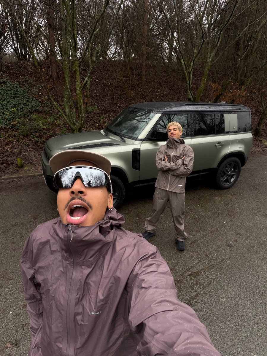 LONGUE VIE À TOUS MENNÉS ❤️ tweet media