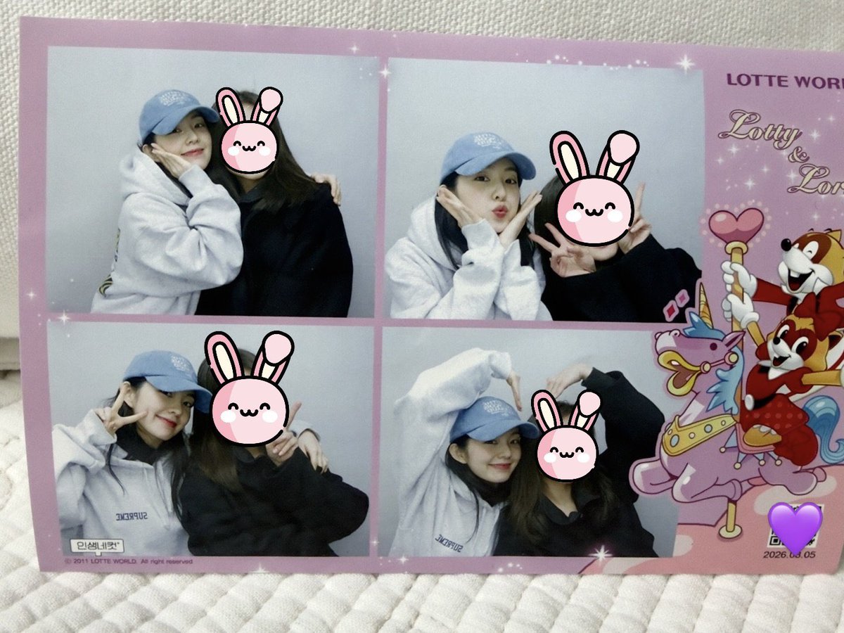 irene_global's tweet photo. [IG] 260306

Irene with the Malaysian friend (ex-trainee) she mentioned during the Balance tour!

“My Joohyun unnie who I met after 16 years 💜 
Even after time passed, she's still as pretty and she still buys me delicious food, thank you!!”

#IRENE #아이린 #RedVelvet @RVsmtown https://t.co/E67uBfXRq7