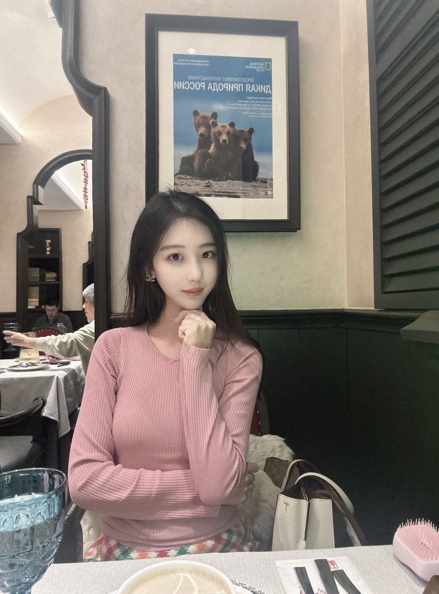menglu166's tweet photo. 当无聊的时候，也不知道要做些什么了
    v：menglu1169 https://t.co/LCDyEw5YL7