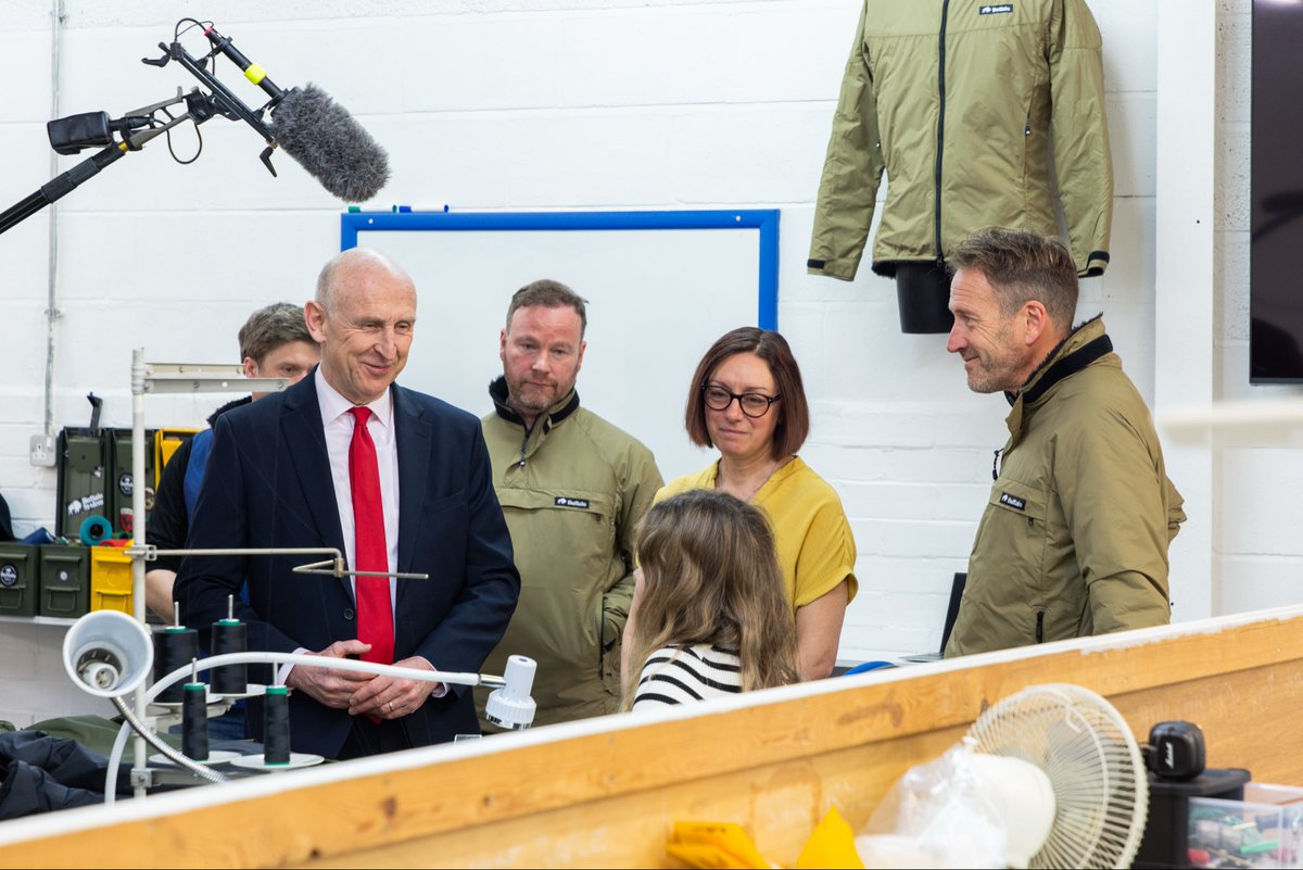 Fred Dimbleby tweet media