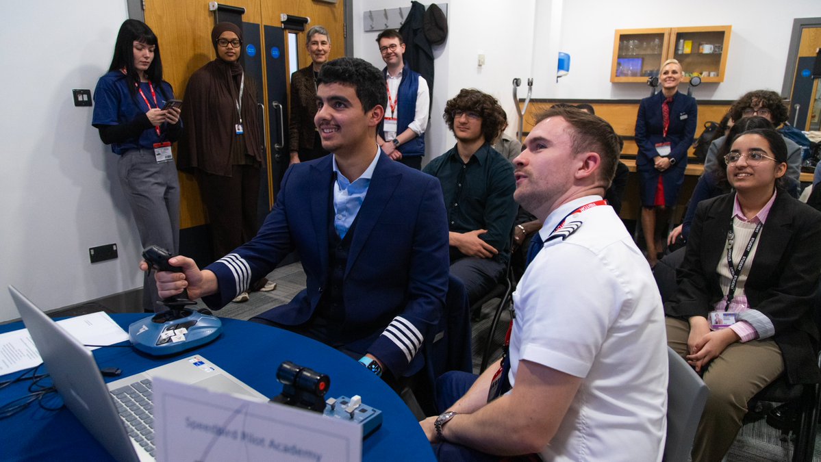 Hammersmith Academy tweet media