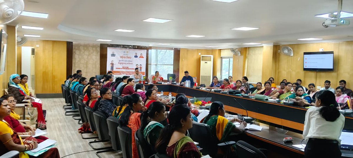 angul_dm's tweet photo. District level work shop  on suposit Odisha Mission has been organised at zilla parisada conference hall Angul in the presence of ADMs,  DSWO,  CDPOs,  Supervisors, Poshan DC BC and AWWs of each Block  participate in the workshop.
@CMO_Odisha 
@IPR_Odisha 
@WCDOdisha https://t.co/J0i5jKZ1Co