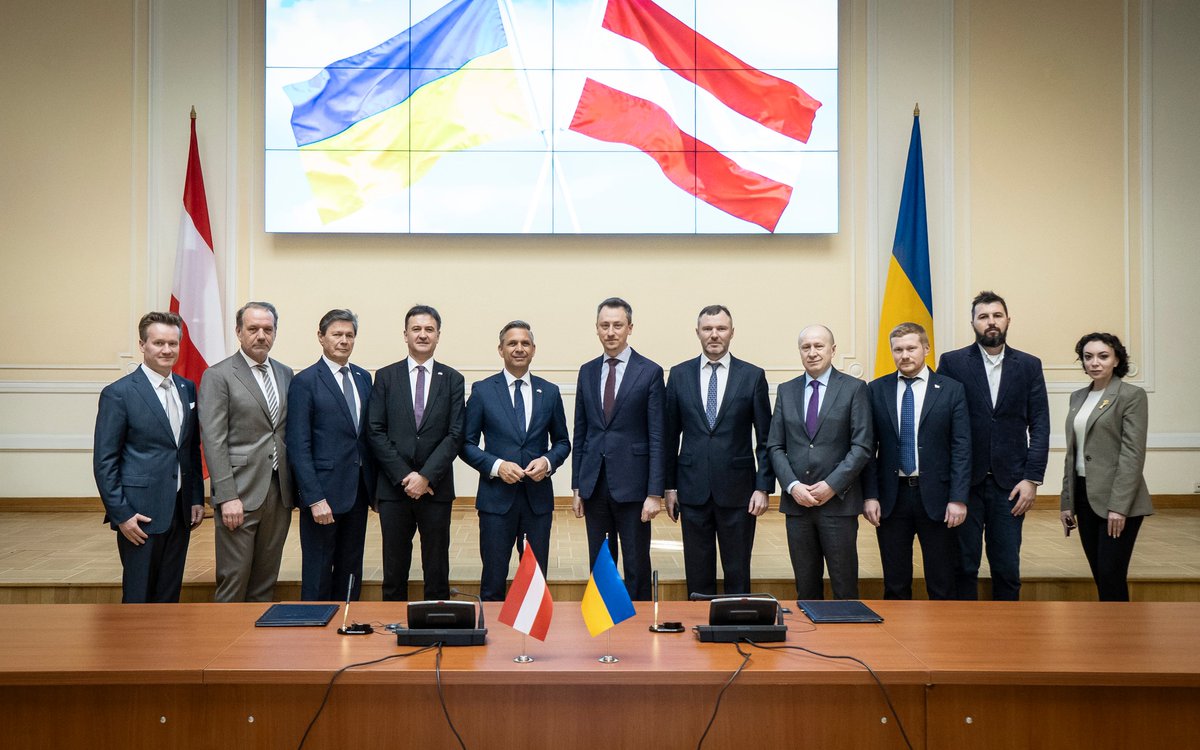 Austria in Ukraine tweet media