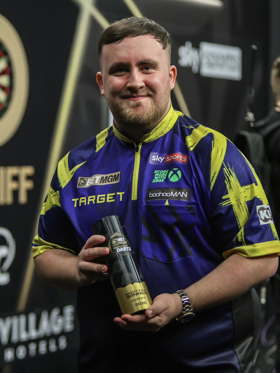 Luke Littler tweet media