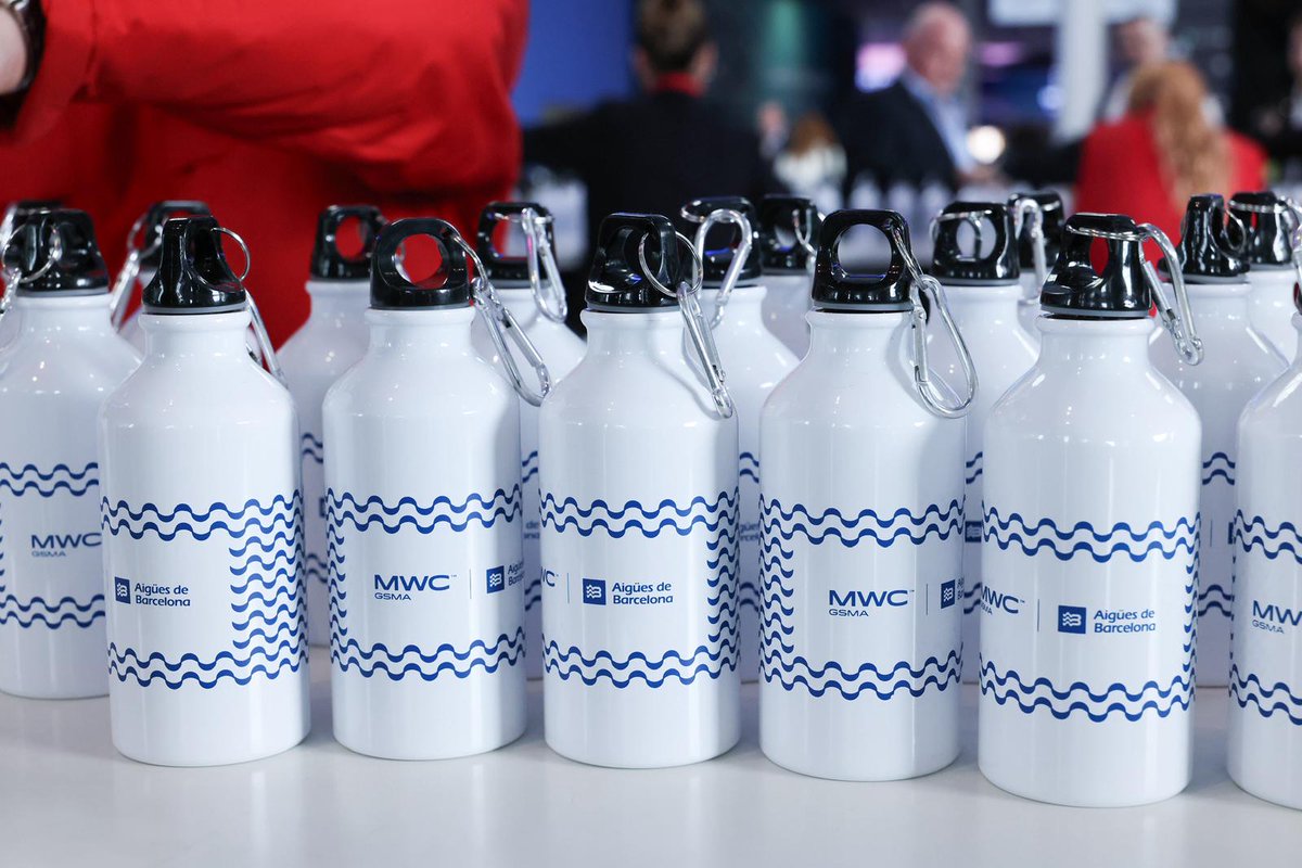 Aigües de Barcelona tweet media