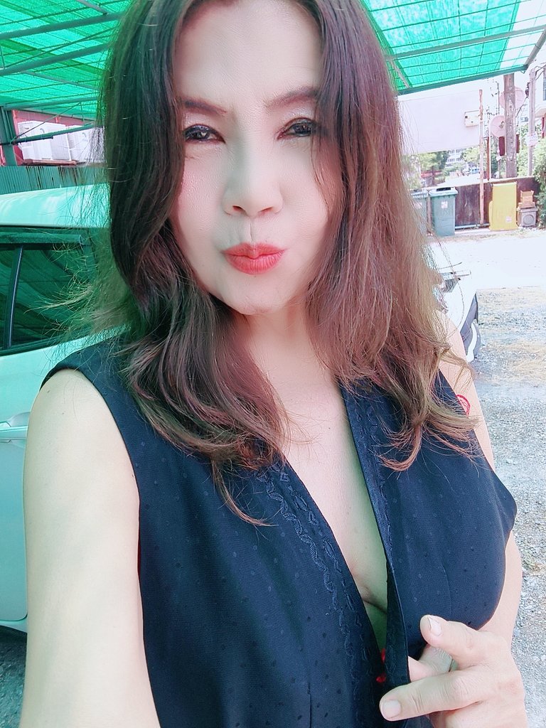 la_vy2180's tweet photo. ในรถเจ๊.ขอ บอก.
จอดที่ อุดมสุข บางนา แบริ่งเทพารักษ์ 089814 478 8 https://t.co/0nkysLkbit