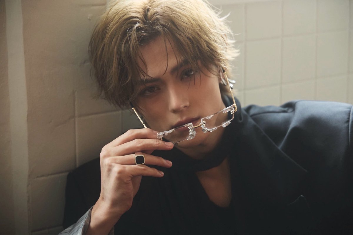 簡秀吉 tweet media