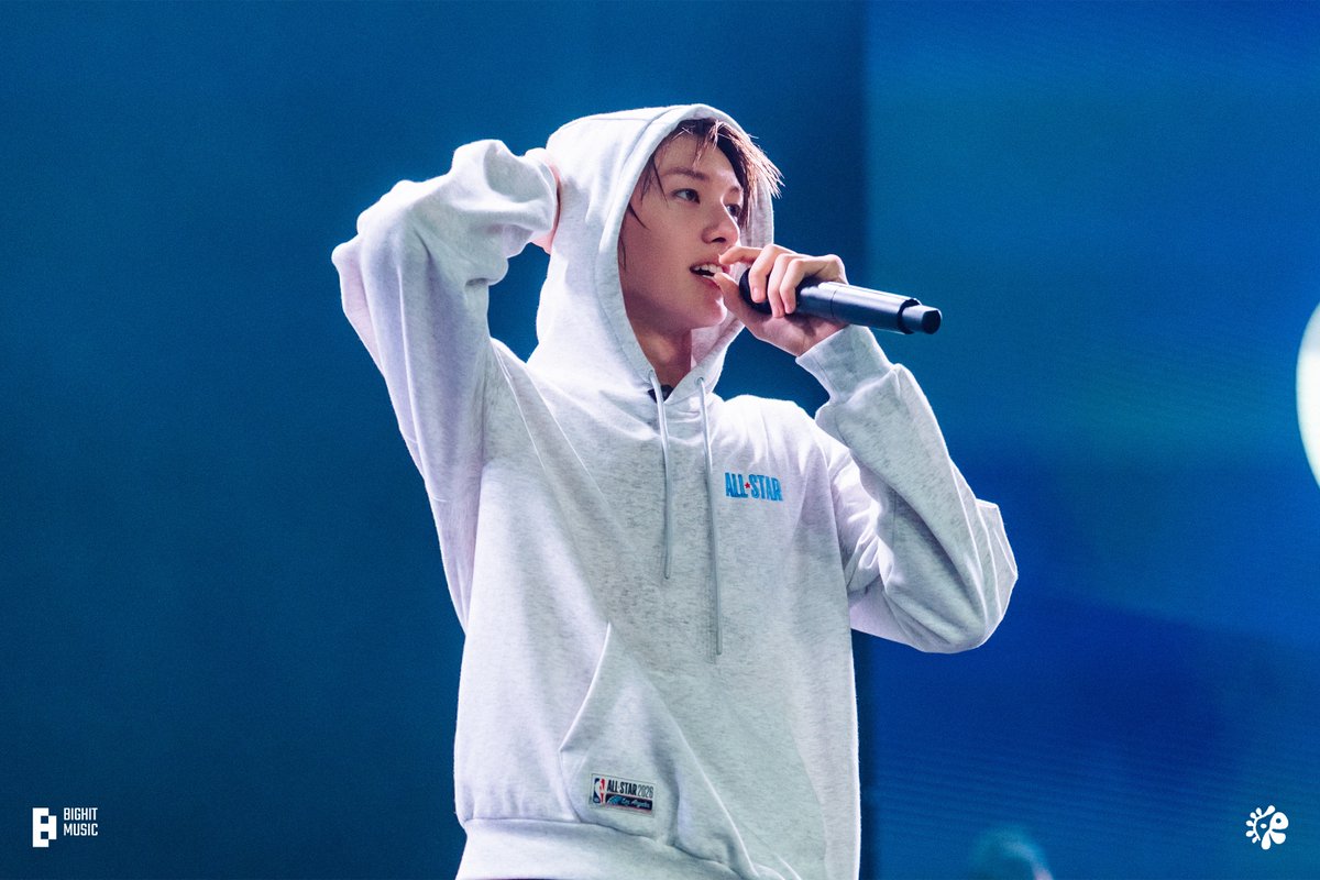 martinsarchive's tweet image. #MARTIN NBA CROSSOVER rehearsal Photo Sketch